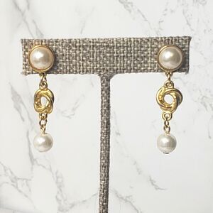FAUX PEARL & GOLDTONE Dangling Pierced Earrings